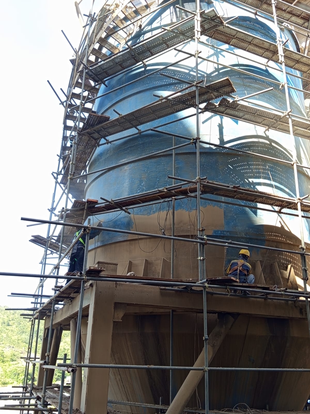 Proses Pemberian Cat Untuk Silo Fly Ash